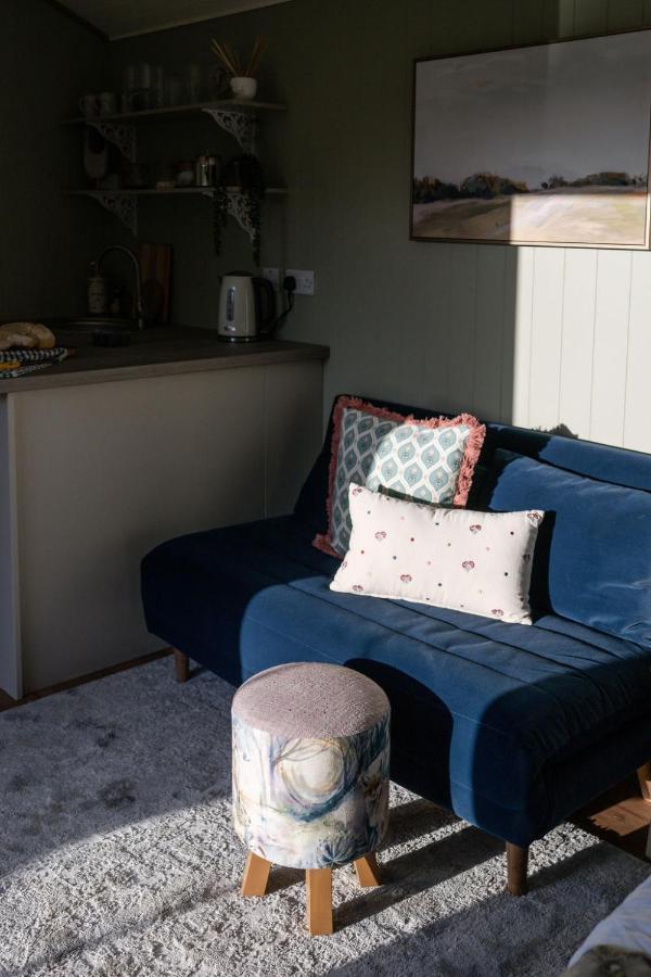 Barfield Shepherds Hut Magherafelt Extérieur photo