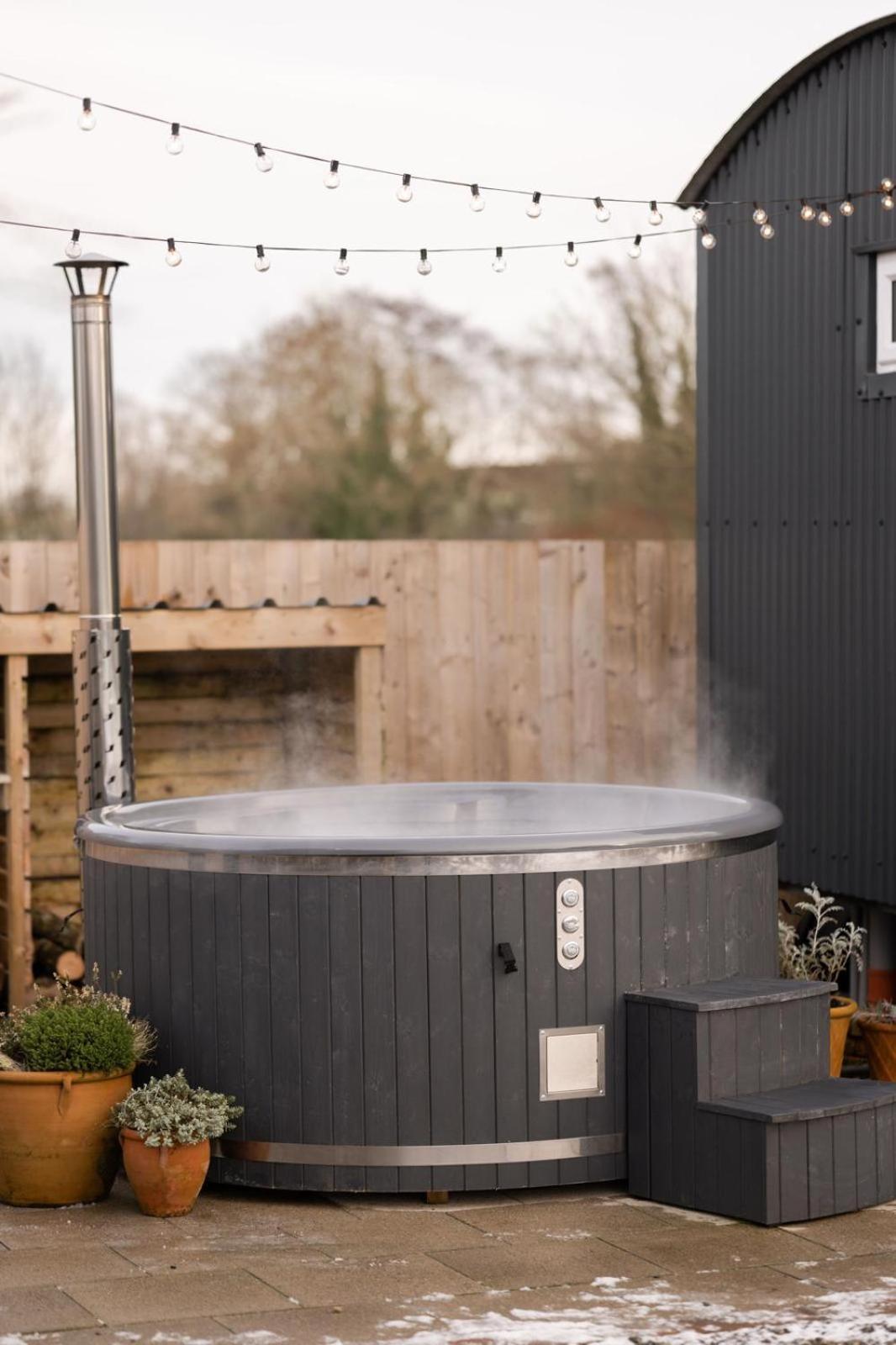 Barfield Shepherds Hut Magherafelt Extérieur photo